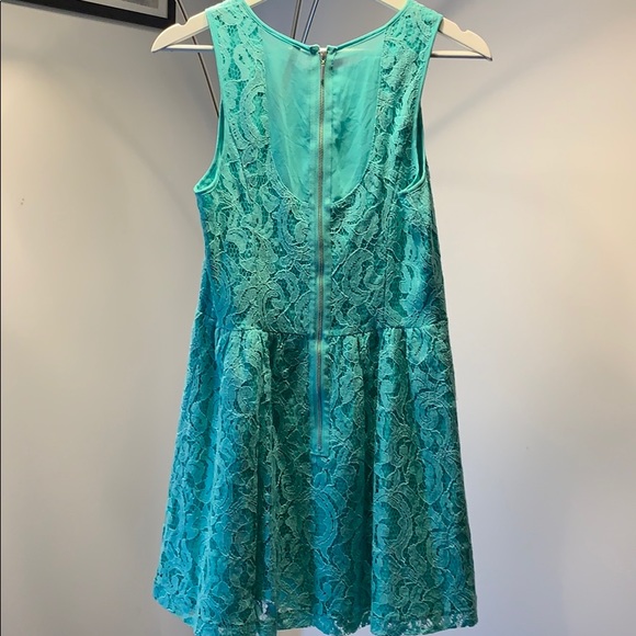 Summer dress - Picture 5 of 5